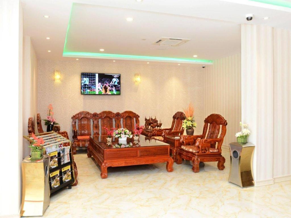 8Day Hotel Янгон Экстерьер фото